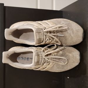 Adidas Ultraboost Sneakers